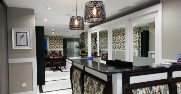 Apartamentos New Point Opera