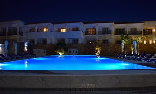 Apartamentos Novochoro Albuferia