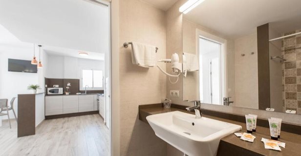 Apartamentos Oasis Sa Tanca