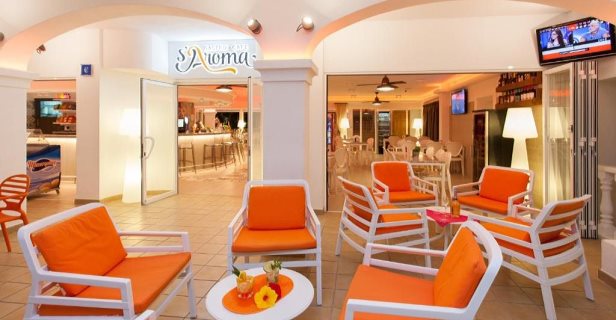 Apartamentos Oasis Sa Tanca