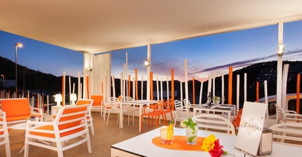 Apartamentos Oasis Sa Tanca