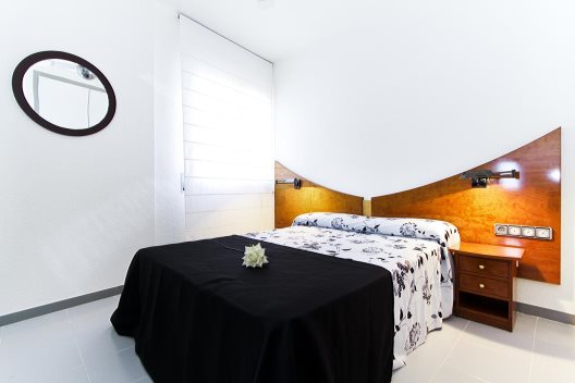 Apartamentos Olympic 92 & Golf De Sant Jordi