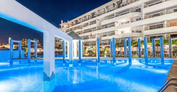 Apartamentos Ona Garden Lago