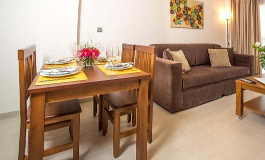 Apartamentos Ona Jardines Paraisol