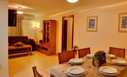 Apartamentos Ona Jardines Paraisol