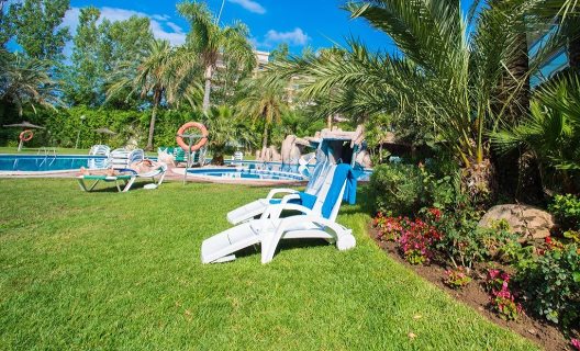 Apartamentos Ona Jardines Paraisol