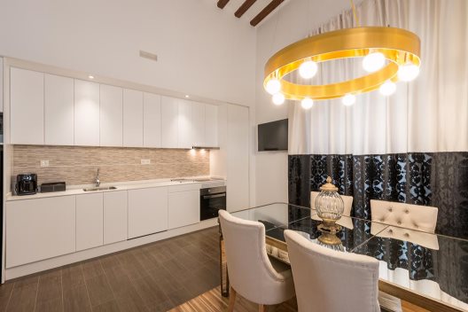 Apartamentos Oro Del Darro Suites