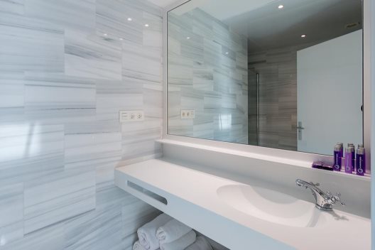 Apartamentos Oro Del Darro Suites