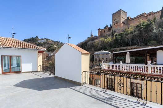 Apartamentos Oro Del Darro Suites