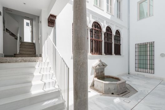 Apartamentos Oro Del Darro Suites