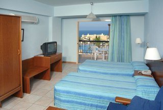 Apartamentos Pafian Park Holiday Village