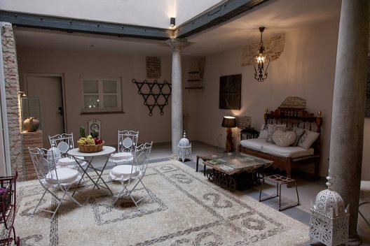 Apartamentos Palacio Almagra