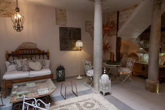 Apartamentos Palacio Almagra