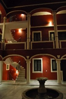 Apartamentos Palacio De Luja