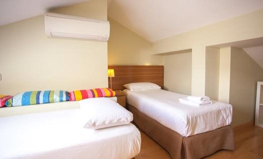 Apartamentos Palafox Central Suites