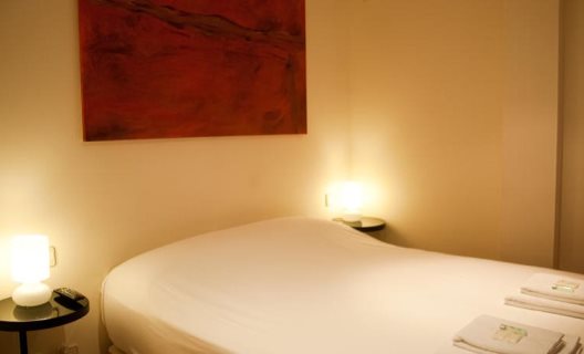 Apartamentos Palafox Central Suites