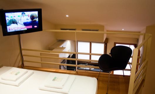 Apartamentos Palafox Central Suites