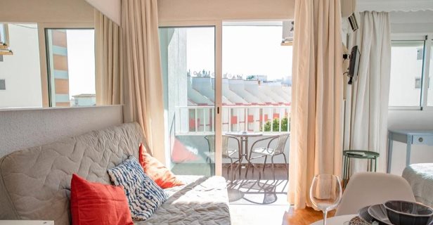 Apartamentos Palm Beach Club Carihuela