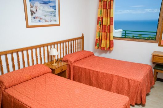 Apartamentos Palmera Mar