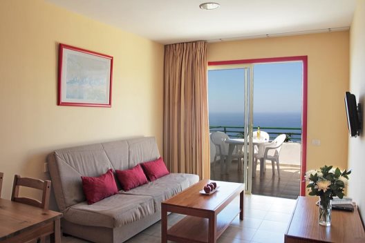 Apartamentos Palmera Mar