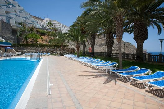 Apartamentos Palmera Mar