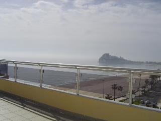 Apartamentos Papa Luna 3000