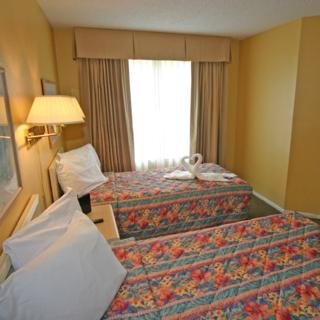 Apartamentos Parc Corniche Condominium Resort