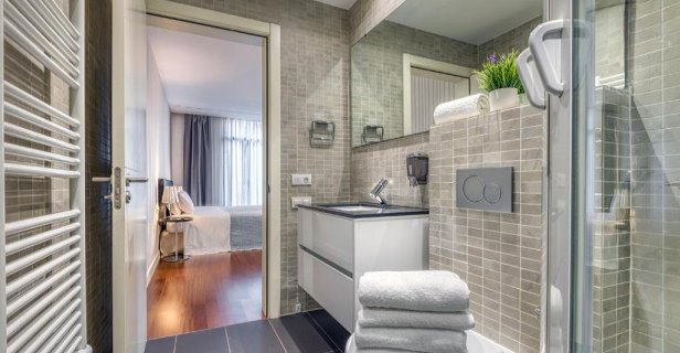Apartamentos Paseo De Gracia Bas By Aspasios