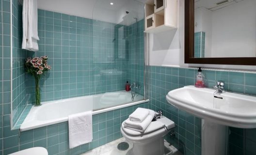 Apartamentos Patios De Alcántara
