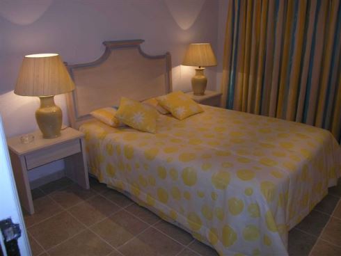 Apartamentos Paula Bela