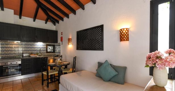 Apartamentos Pedras Da Rainha