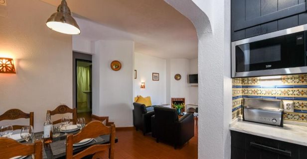 Apartamentos Pedras Da Rainha