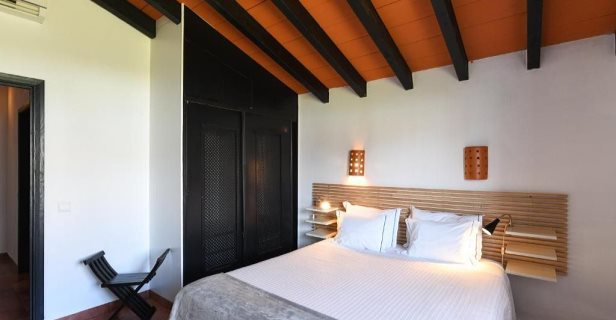 Apartamentos Pedras Da Rainha