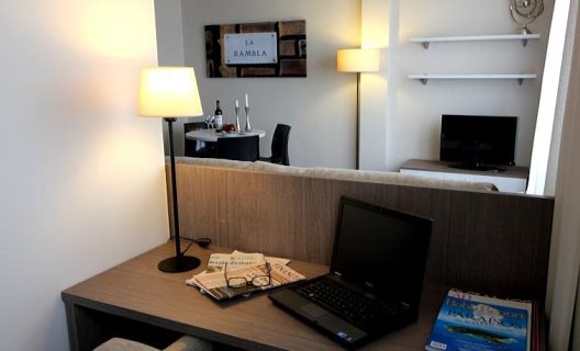 Apartamentos Pierre Vacances Barcelona Sants