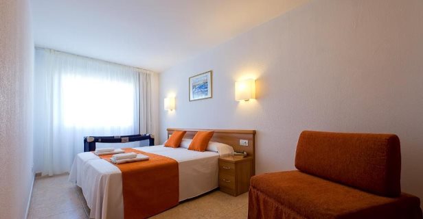 Apartamentos Pineda Park
