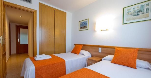 Apartamentos Pineda Park
