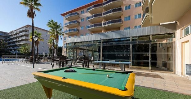 Apartamentos Pineda Park
