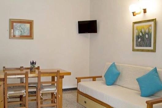 Apartamentos Pinos Playa