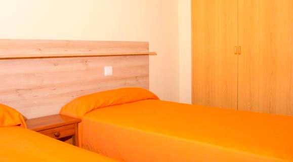 Apartamentos Pins Marina