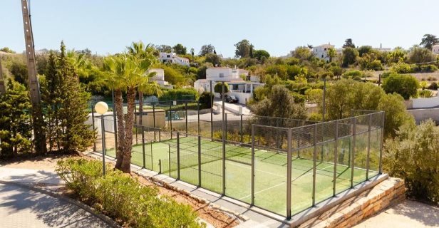 Apartamentos Placid Village