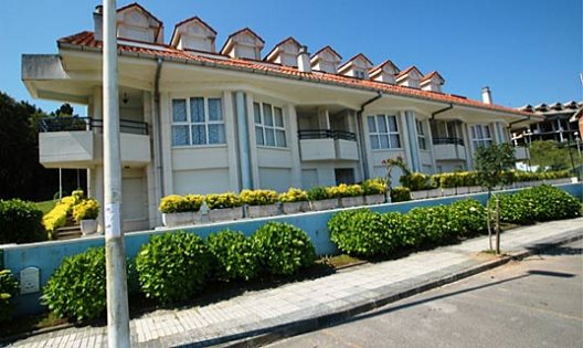 Apartamentos Playa La Arena