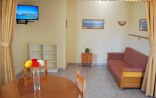Apartamentos Playa Major