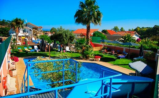 Apartamentos Playa Major