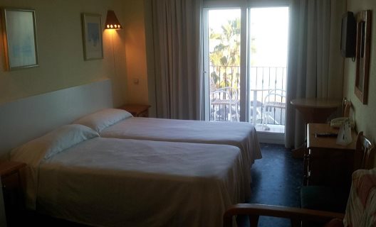 Apartamentos Playa Miguel Beach Club