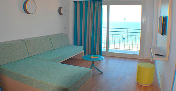 Apartamentos Playa Moreia