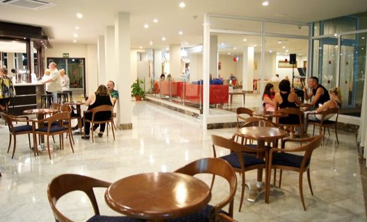 Apartamentos Playa Olid