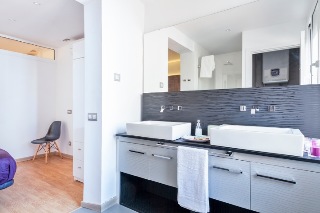 Apartamentos Plaza Catalunya Design 2