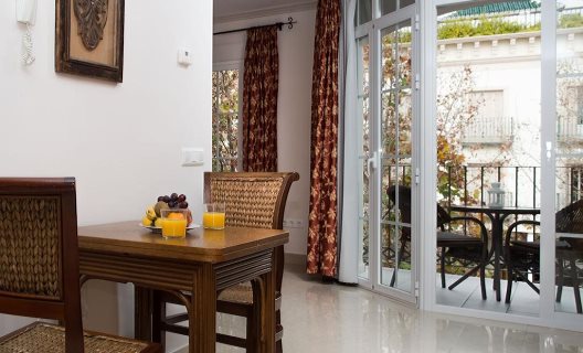 Apartamentos Plaza Cavana