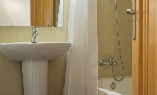 Apartamentos Plaza Cavana
