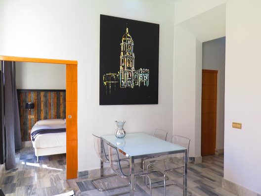 Apartamentos Plaza Merced